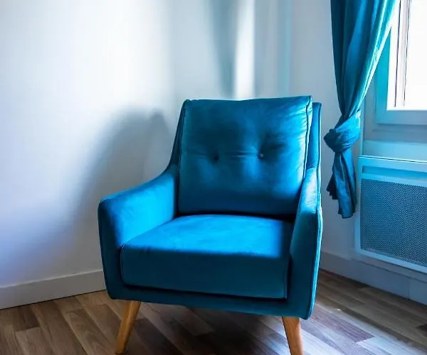 Le Grand Bleu De * Bergerac